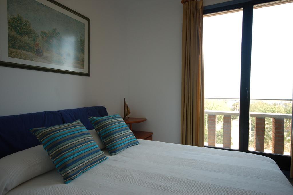 Lets Holidays Apartment Sea Views In Barcelona Habitación foto